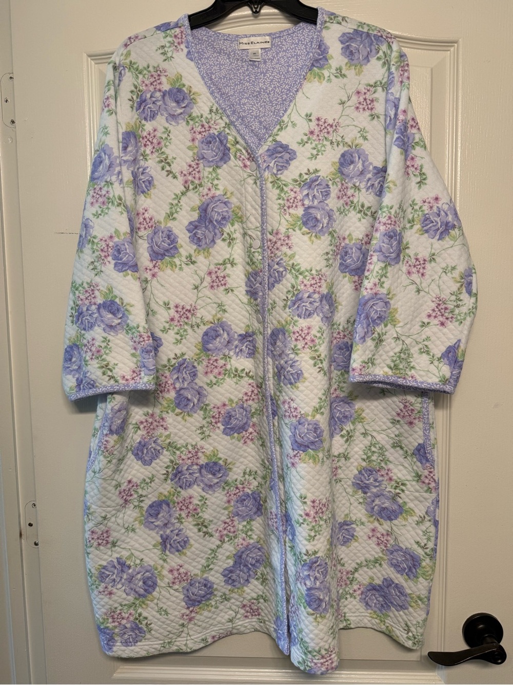 Miss Elaine XL Quilted Floral Snap Front Robe Housecoat Purple White Cotton